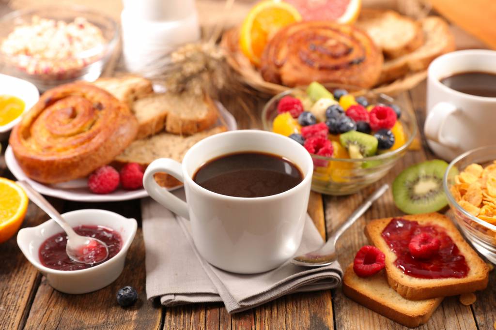 Dlaczego nie warto rezygnować ze śniadania?
