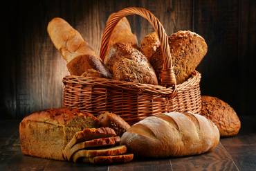 Chleb chlebowi nierówny